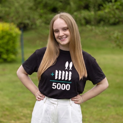 THE CHOSEN - T-shirt CZARNY (2+5=5000) - Unisex